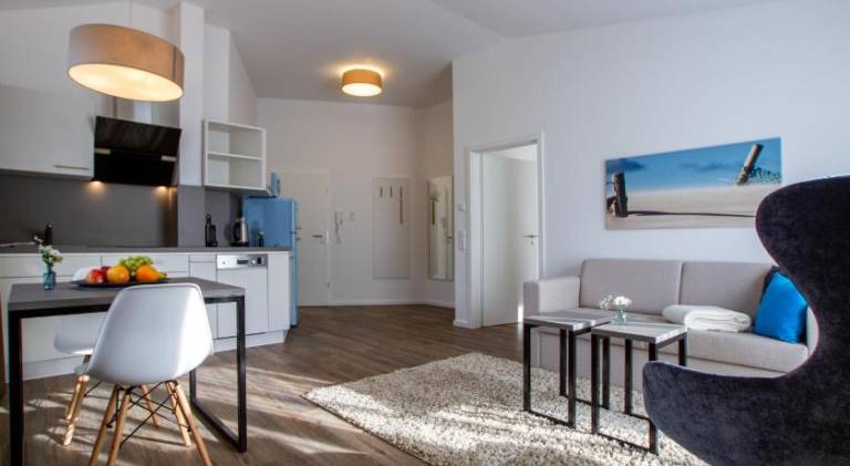 Serviced apartment with 2 rooms for 4 persons — photo 3