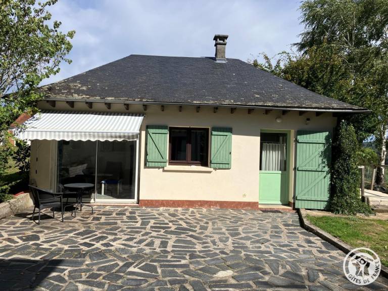 Gite with garden, barbecue & patio | Dogs allowed in Gaillard