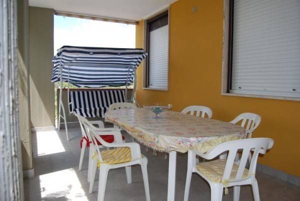 Family-oriented charming villa with garden & patio | Dogs allowed — photo 2