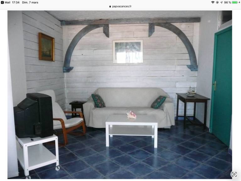 Family-friendly rental apartment with terrace, grill & yard | Sea view | Close to the beach | Pets are welcome — photo 3