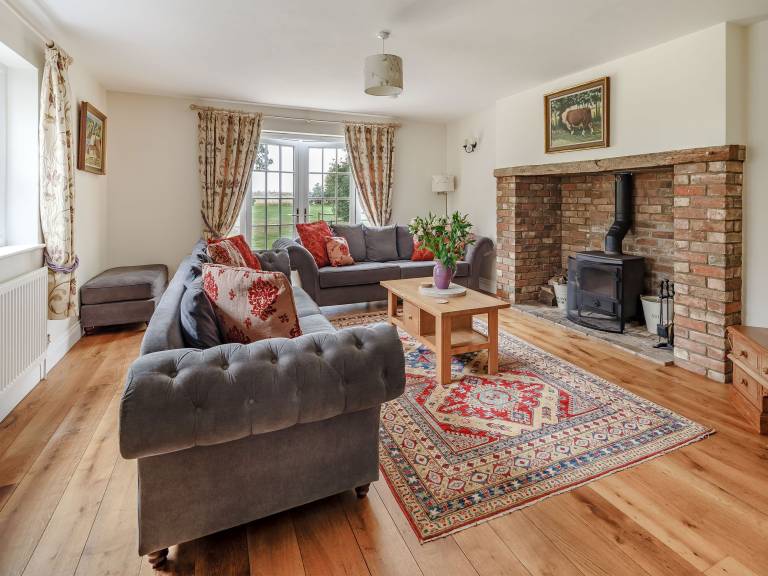 Cottage  Ely