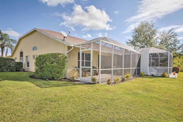 Villa  Naples