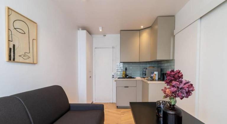 Rental apartment | Near Eiffel Tower — photo 2
