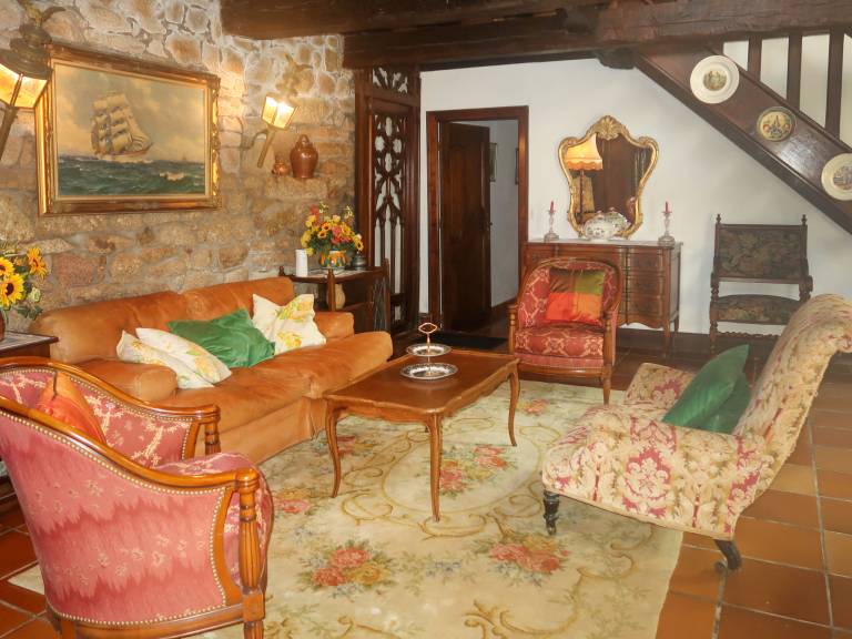 House with terrace, barbecue & yard — photo 4