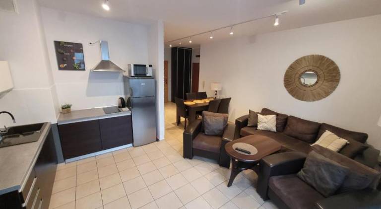 Apartment with 2 rooms for 5 persons — photo 2