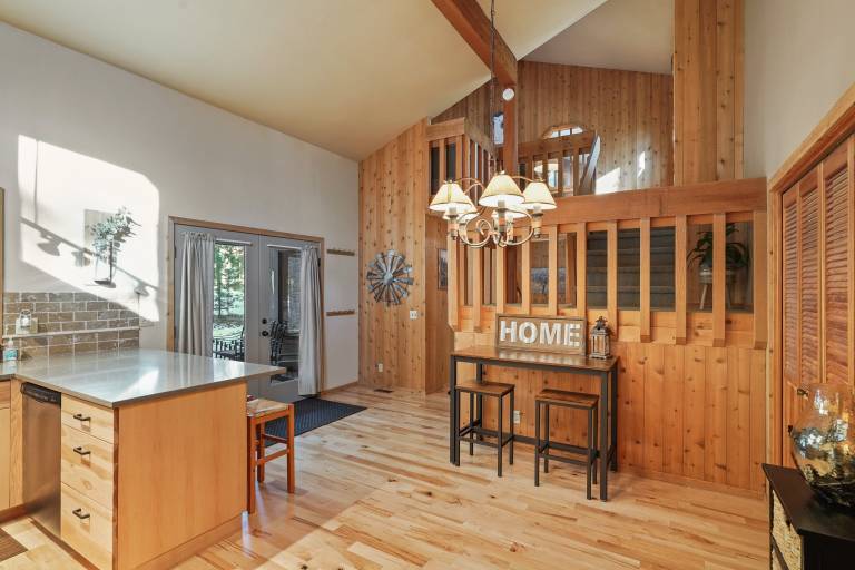House with pool & BBQ | Mountain view — photo 4