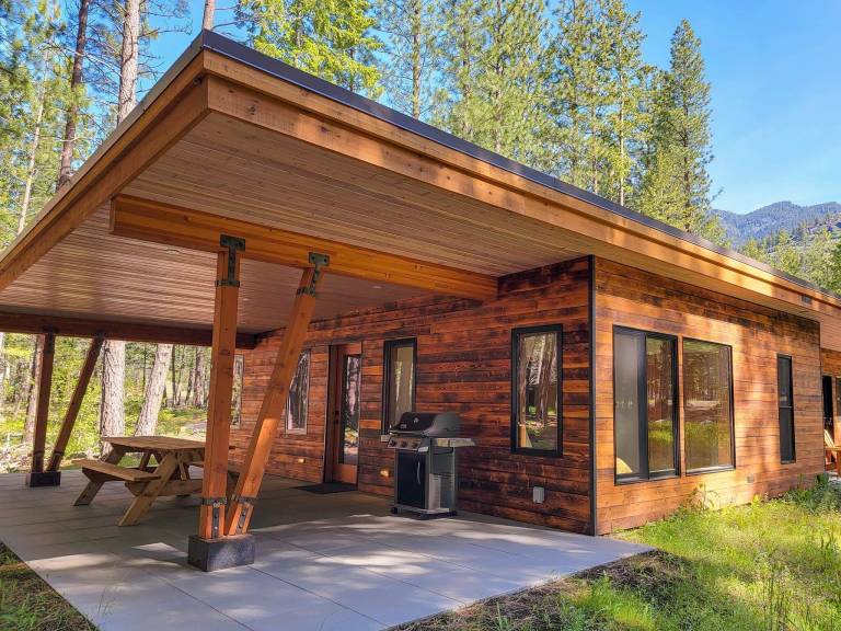 Cabin  Mazama