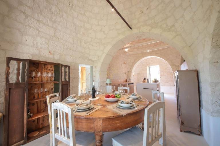 Villa with private pool & barbeque — photo 4
