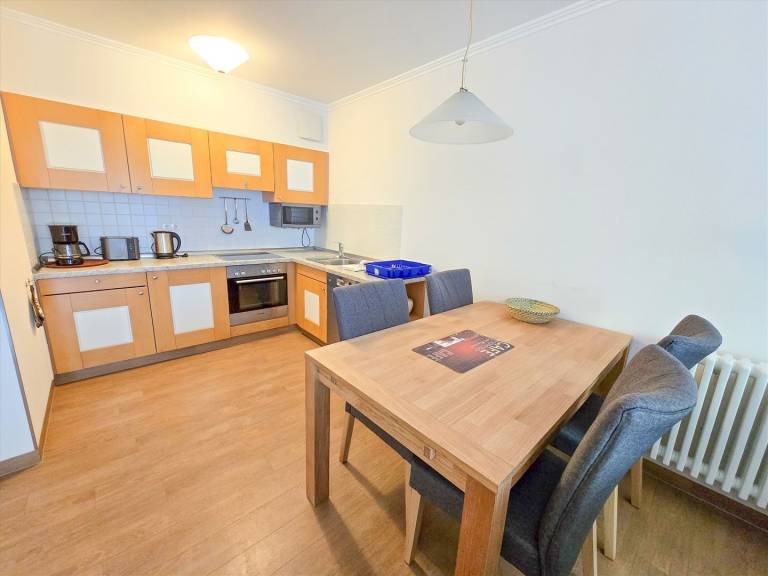 Klassik Ferienwohnung mit 2 Schlafzimmern und Balkon im Obergeschoss — photo 3