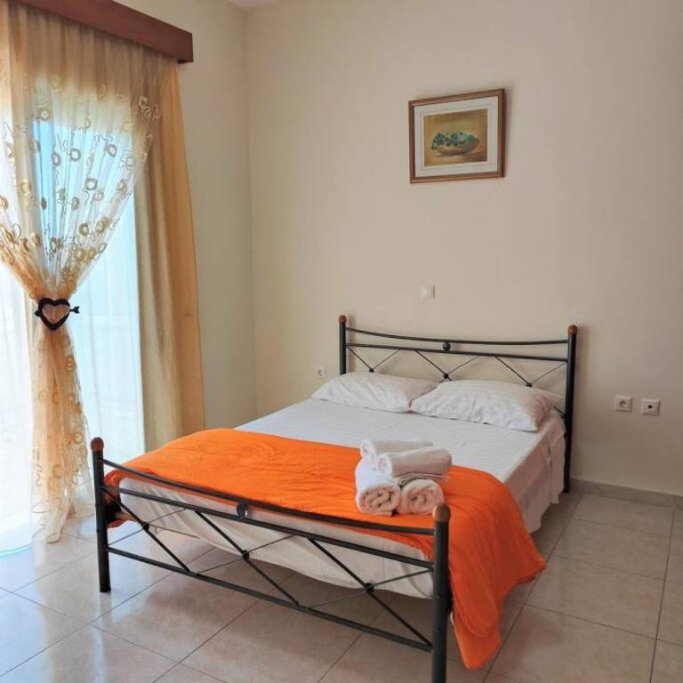 σπίτι Μονόλιθος