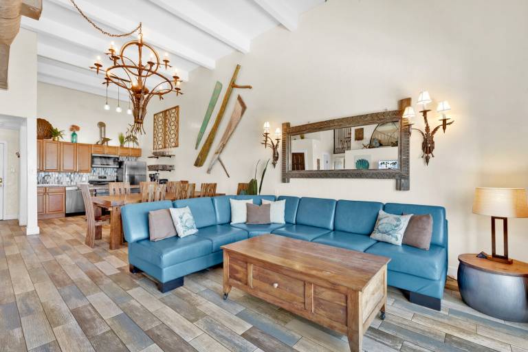 Child-friendly charming condo with pool | Close to the beach | Pets are welcome — photo 2
