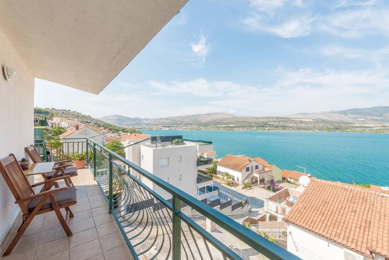 Apartament Slatine