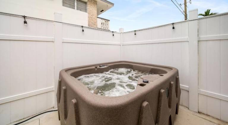 Modern Apt Near Las Olas Beach — photo 5