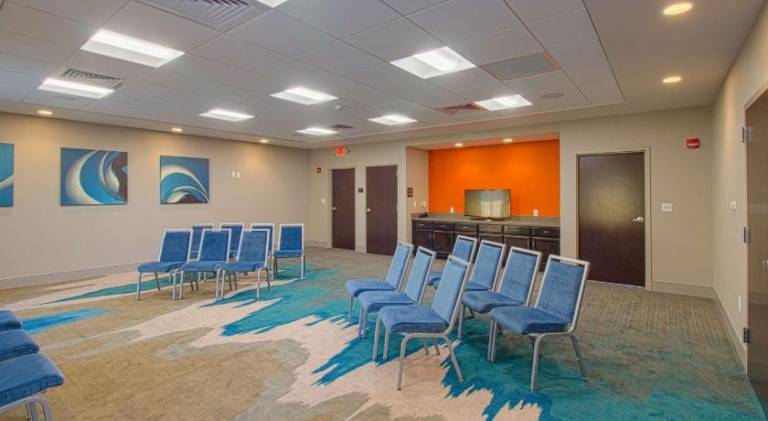 Hampton Inn Crestview I-10 — photo 5