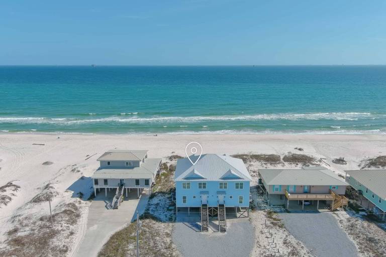 Vacation home with barbecue & pool | Beach view in Al