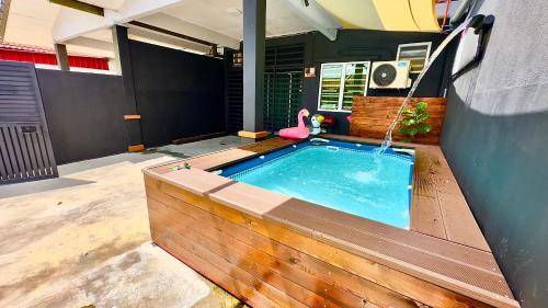 House  Kangar