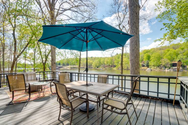House Lake Malone