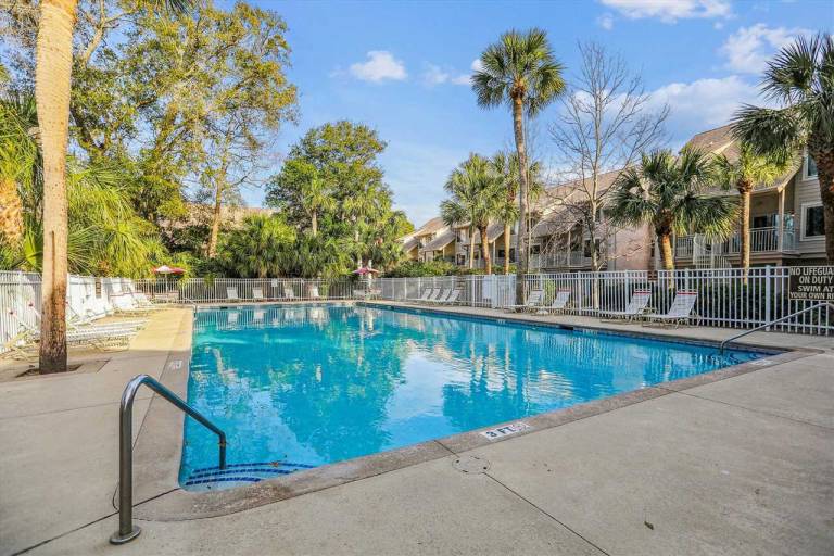 113 Island House @ Forest Beach Walk to Beach Ground Level with Views Pet-Friendly — photo 5