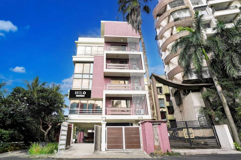 House Seawoods West