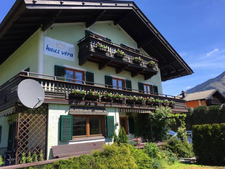 Ferienwohnung in Zell am See, Schüttdorf für max. 4 Personen Ferienwohnung in Zell am See, Schüttdorf für max. 4 Personen