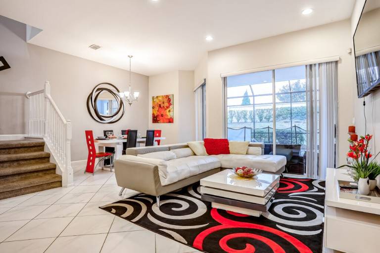 House Four Corners