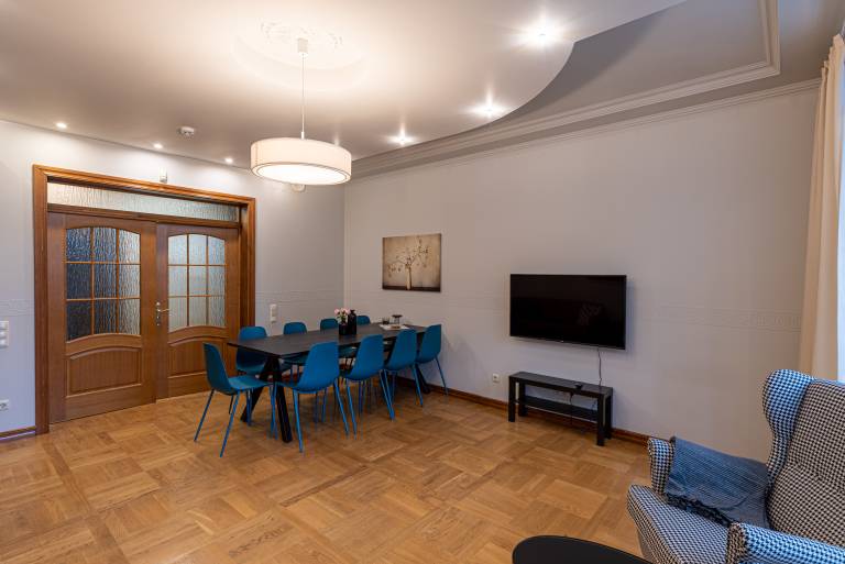 Holiday apartment | City view — photo 5