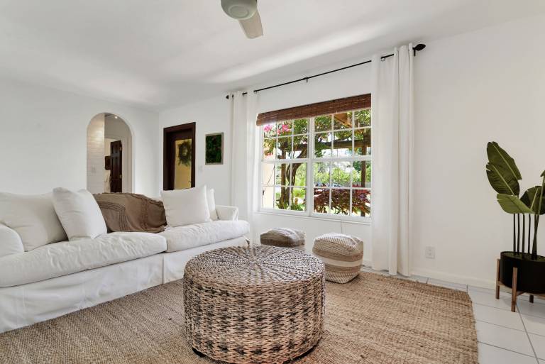 Highland Beach, FL Condo & Vacation Rentals from 108 HomeToGo