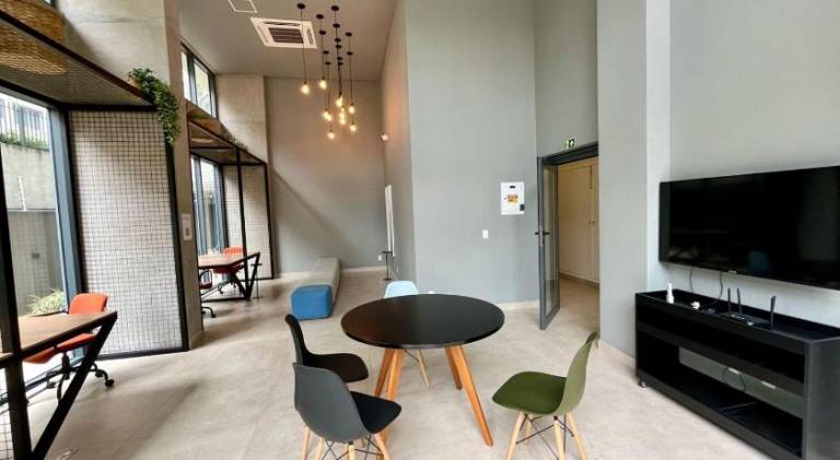 Lovely rental apartment with pool | Near São Paulo Museum of Art | Pets are welcome — photo 2