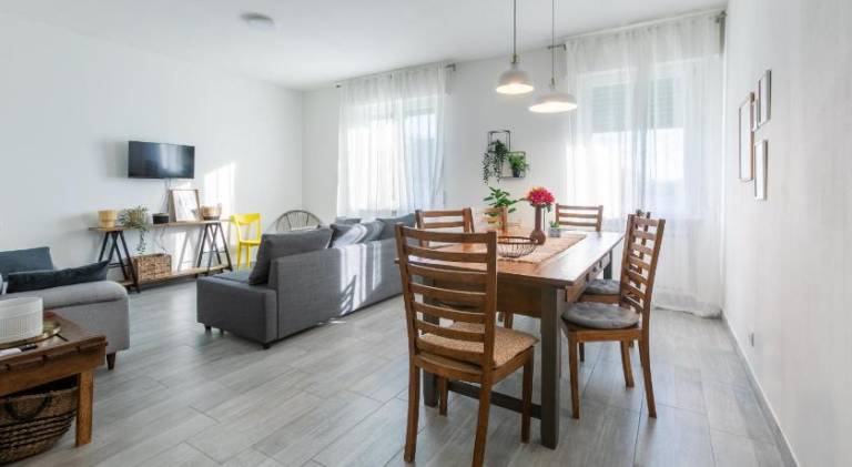 Apartment with 2 rooms for 5 persons in Castelnuovo del Garda