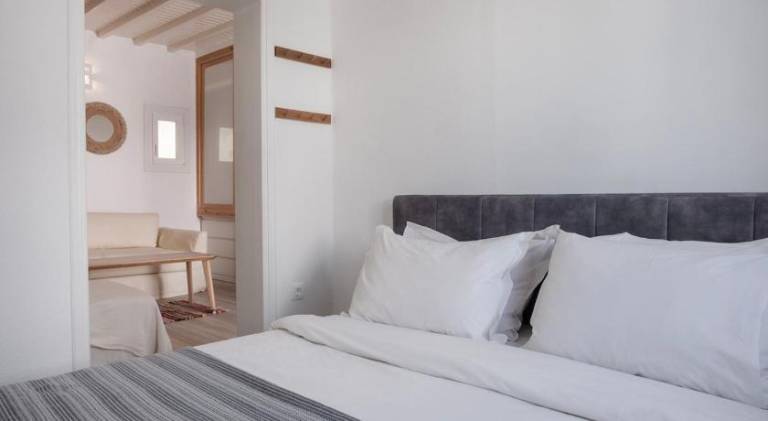 Vacation home with terrace — photo 2