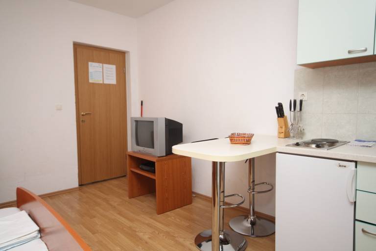 Studio with terrace — photo 3
