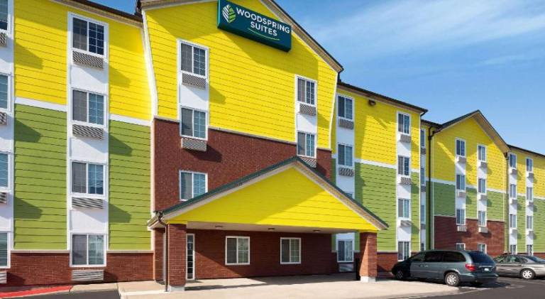 WoodSpring Suites Tyler Rose Garden — photo 5