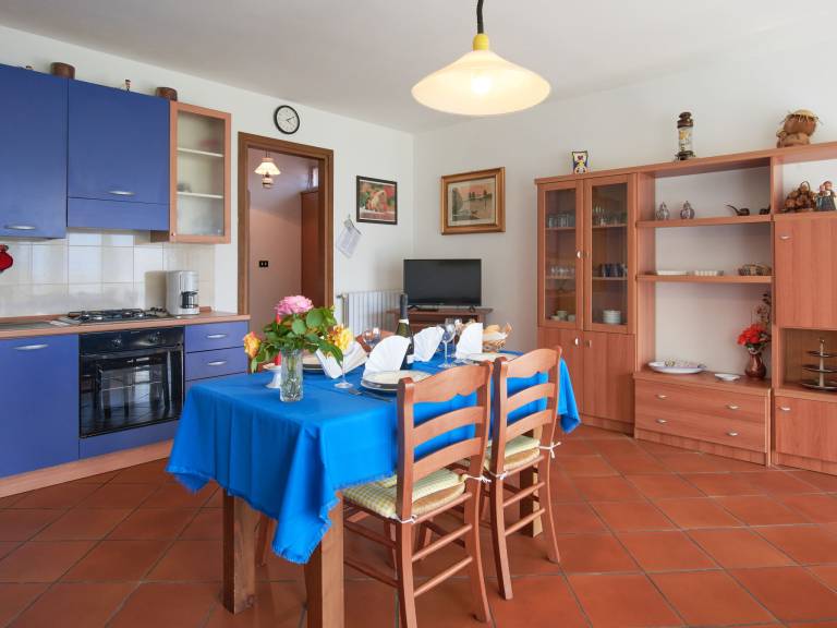 Holiday apartment with yard & patio | Lake view | Dogs allowed — photo 5