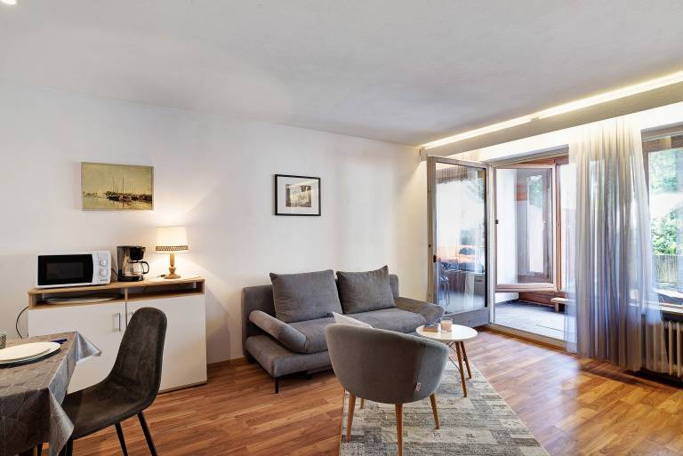 Studio with patio & yard in Bad Herrenalb