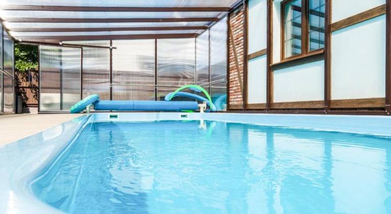 Vacation home with sauna, patio & pool in Wladyslawowo