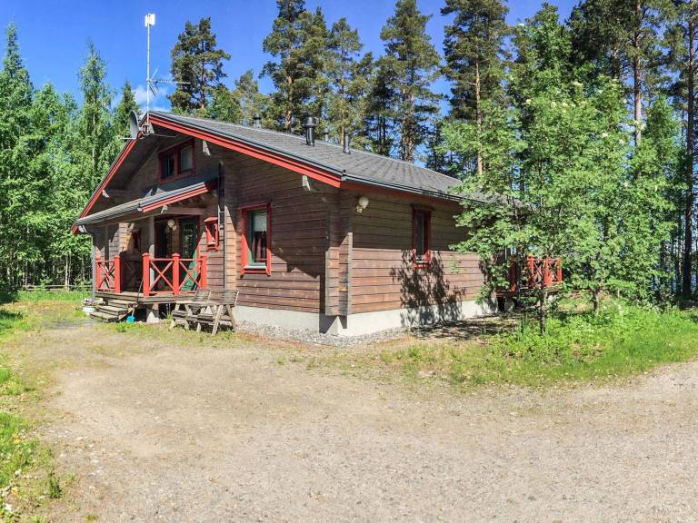 House with hot tub & sauna | Nature view — photo 3