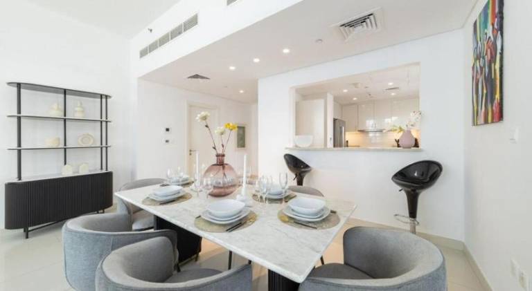 Rental apartment with sauna, private pool & jacuzzi | Next to Burj Khalifa — photo 5