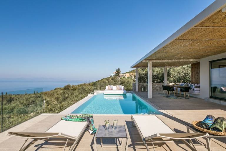 Stunning Lefkada Villa 2 Bedrooms Villa Souyadora Infinty Pool — photo 4