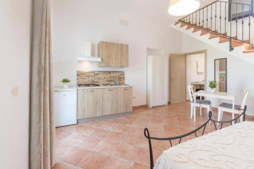 Wonderful house with pool, garden & patio | Pet-friendly — photo 2