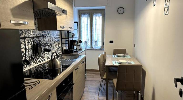 Apartment with 1 room for 5 persons — photo 3