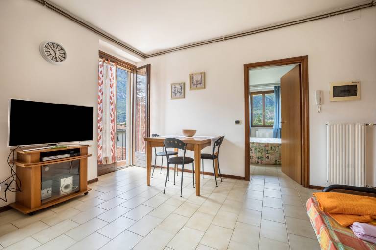 Apartment 'Casa La Sentinella Arco San Giorgio' with Mountain View, Balcony and Wi-Fi — photo 3