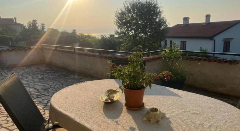 Holiday apartment with terrace — photo 5