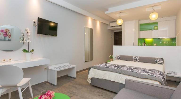Mary's Luxury in Thasos