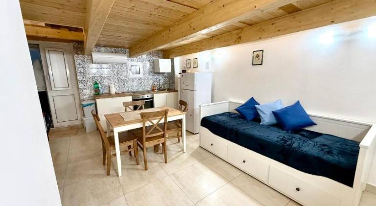 Holiday apartment with 1 room for 4 persons — photo 2