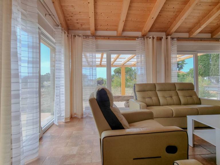 Vacation home with yard & terrace | Pet-friendly — photo 5