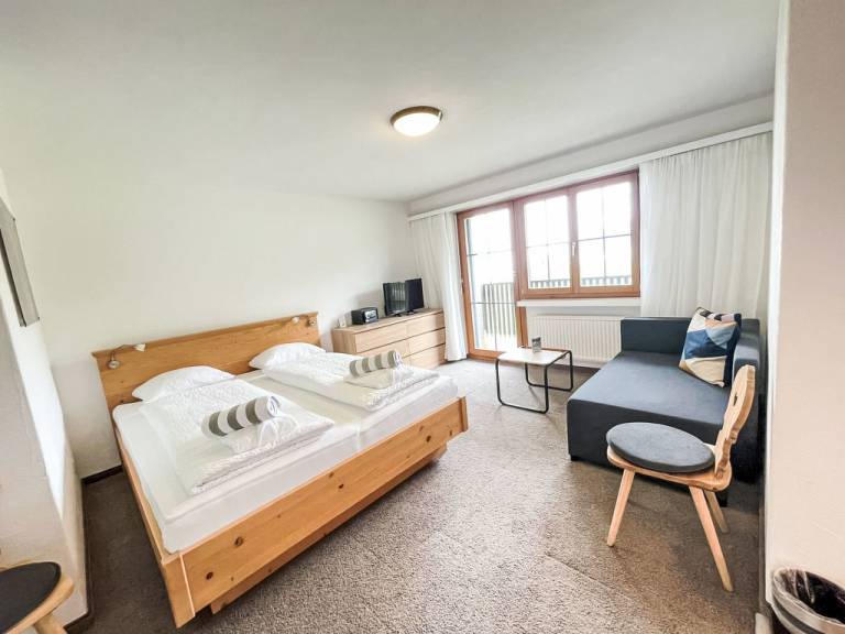 La Siala Apt 64