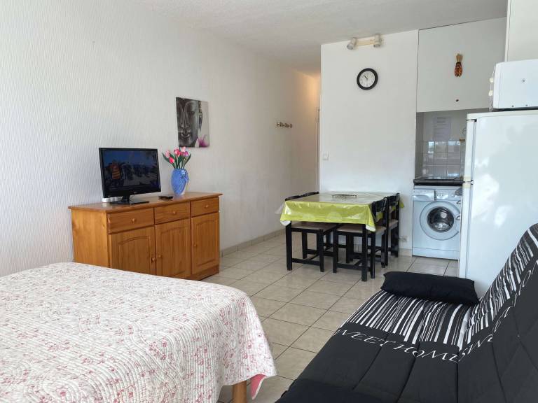 Studio with 1 room for 2 persons — photo 4