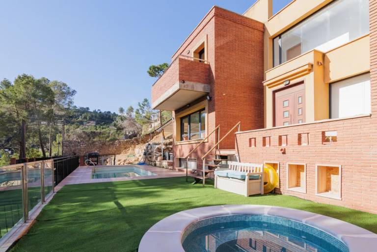 Casa Vallirana