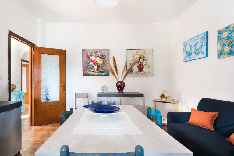 Holiday Home 'Gungui' with Private Terrace, Shared Garden and Air Conditioning — photo 4