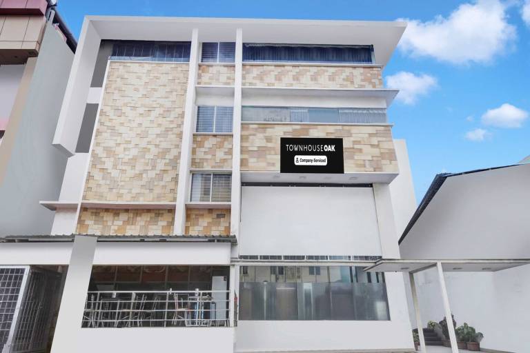 Townhouse Oak City Center Mysore Palace